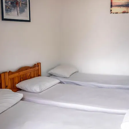 Katerina & * Sidárion